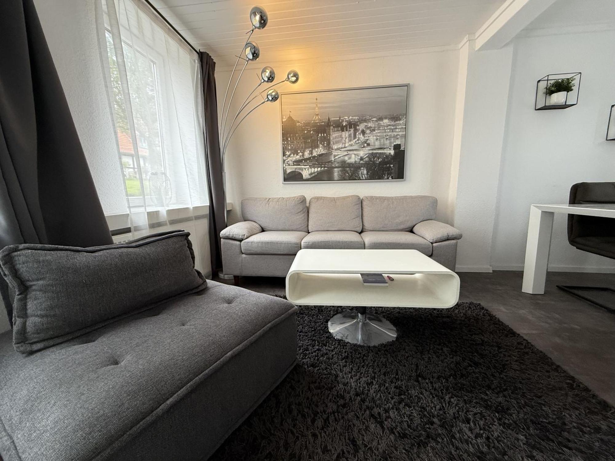 Fachwerkhaus Mit 2 Getrennten Schlafzimmern, Wohnzimmer Und Kueche Бюккебург Экстерьер фото